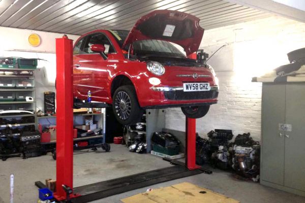 About Club 500 Italia Fiat 500 car spares and parts